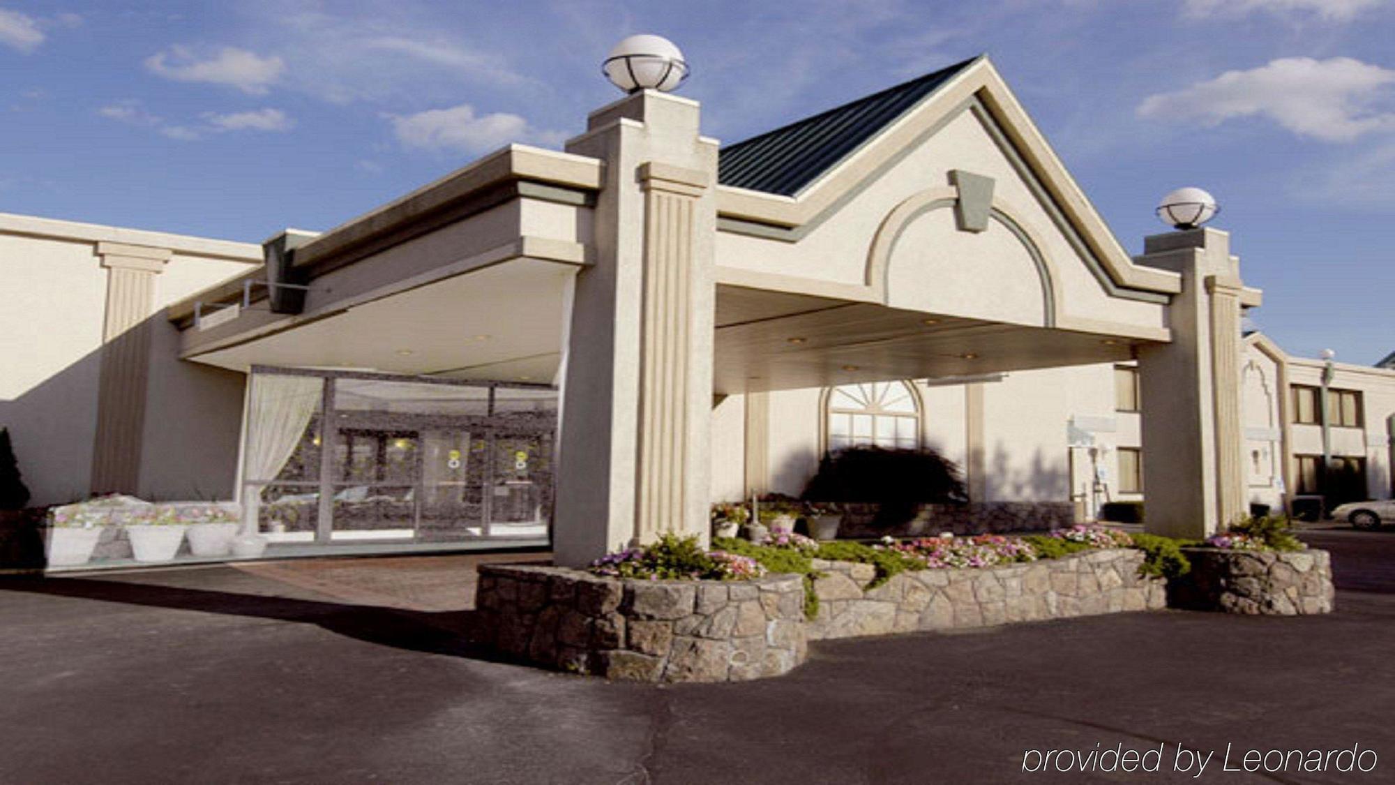 Holiday Inn Middletown Goshen Exterior foto