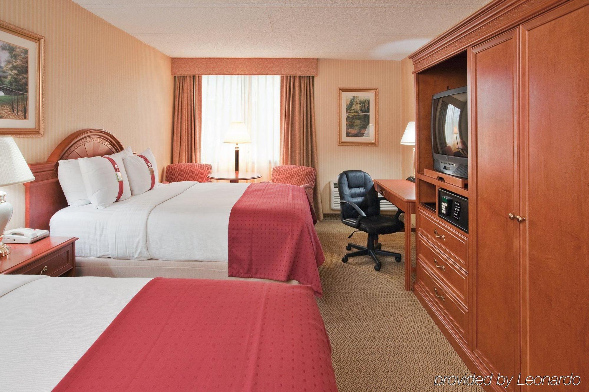 Holiday Inn Middletown Goshen Exterior foto